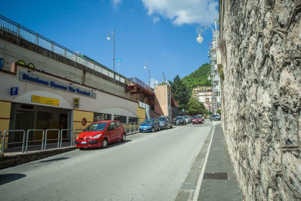 Appartamento Divina Costa Salerno Esterno foto